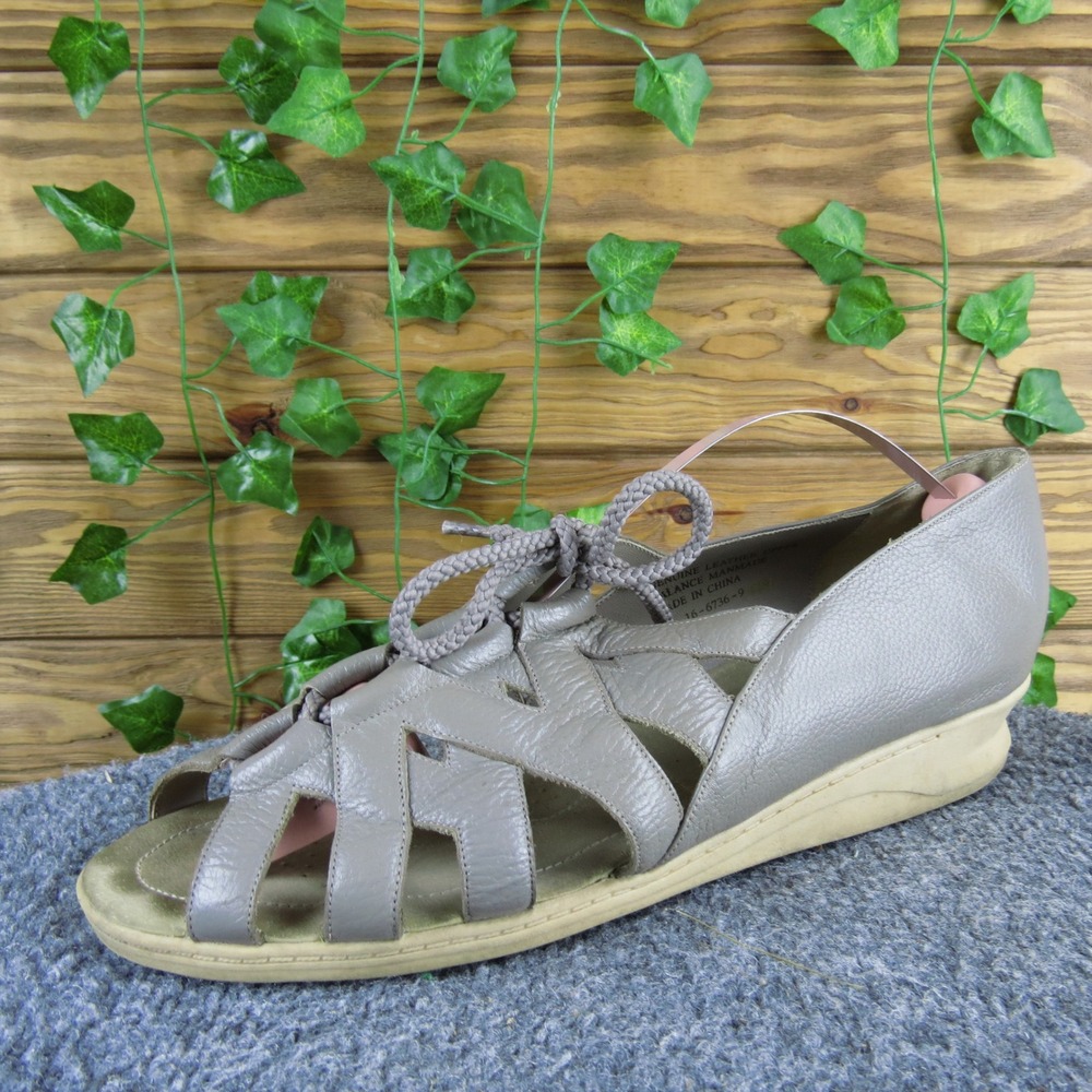 Lasting Comfort Women Taupe Leather Sandals Size 11 Wide Casual Open Toe Lace Up